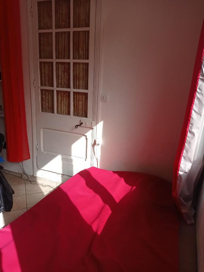 Chambre meublée indépendante, avec piscine, pour 2 personnes Toulouse Exterior foto